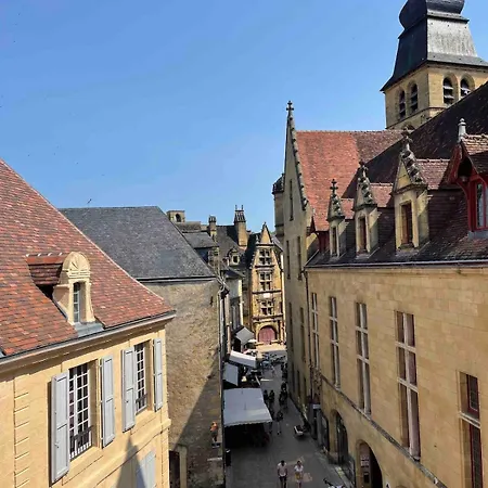 Apartament Spacious And Cozy, Elevator, Historic Center, *