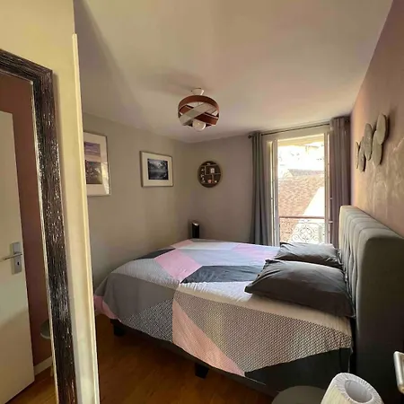 Spacious And Cozy, Elevator, Historic Center, Apartament Sarlat-la-Canéda