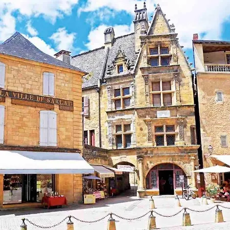 Apartament Spacious And Cozy, Elevator, Historic Center, *